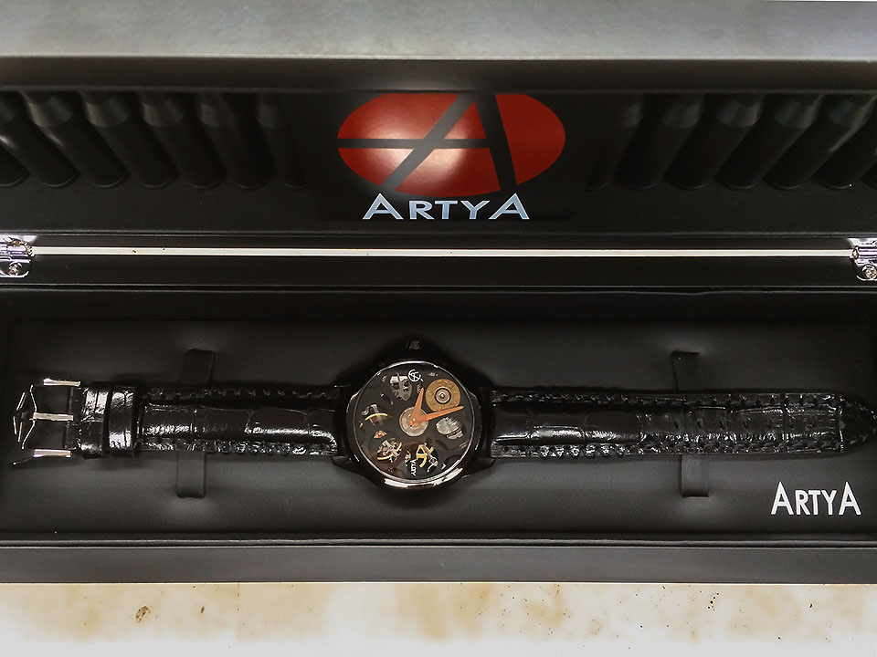 ArtyA-Russian-Roulette-A1Black05