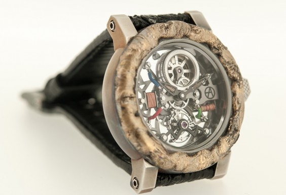 スイス高級時計 ArtyA のトゥールビヨン