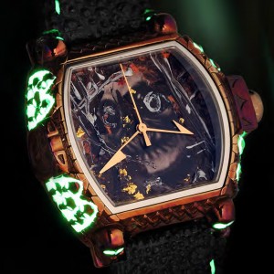 ArtyA と STROM のコラボモデル
