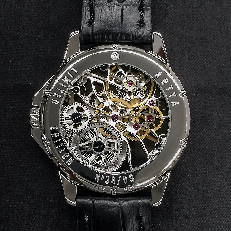 高級時計ブランド アーティアのスケルトン Shams Steel